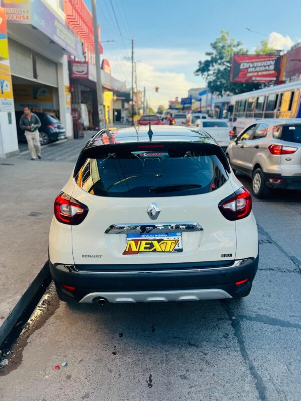 Renault Captur Intens - Image 4