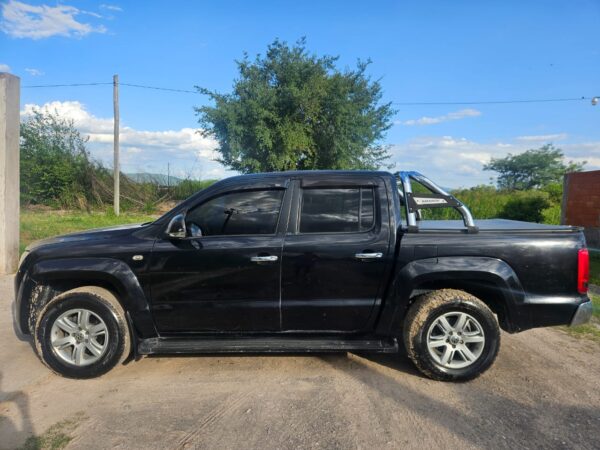 Volkswagen Amarok Highline 4x2 - Image 2