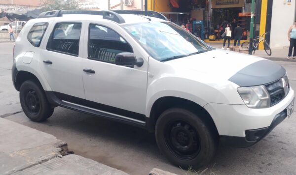 Renault Duster PH2 Expression 1.6 4x2 - Image 2