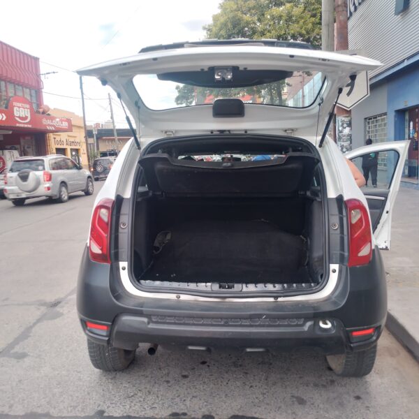 Renault Duster PH2 Expression 1.6 4x2 - Image 4