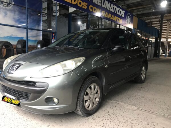 Peugeot 207 Compact XS 1.4 - Image 7