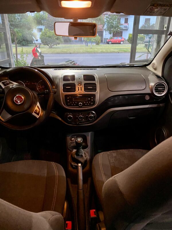 Fiat Palio Attractive 1.4 - Image 6