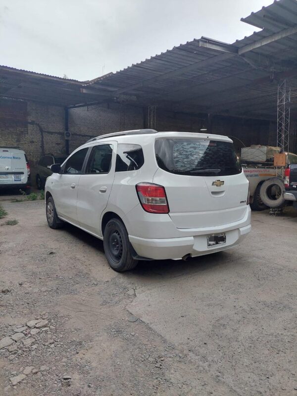 Chevrolet Spin 1.8 LT - Image 6
