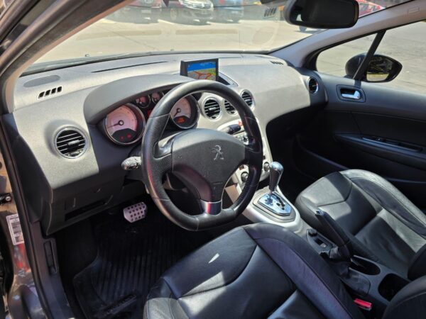 Peugeot 308 Sport 1.6, tope de gama - Image 7