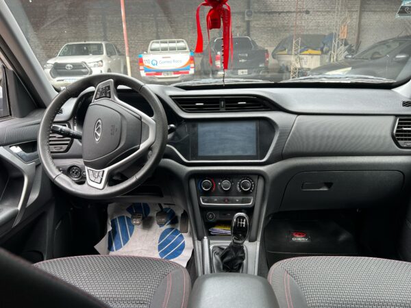 Chery Tiggo 3 1.6 Confort 4X2 - Image 5