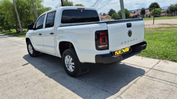 Volkswagen Amarok Trendline TDI MT 4X2 - Image 7