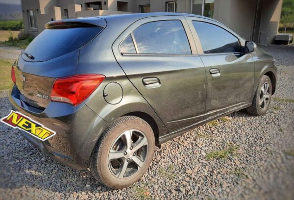 Chevrolet Onix LTZ - Image 3