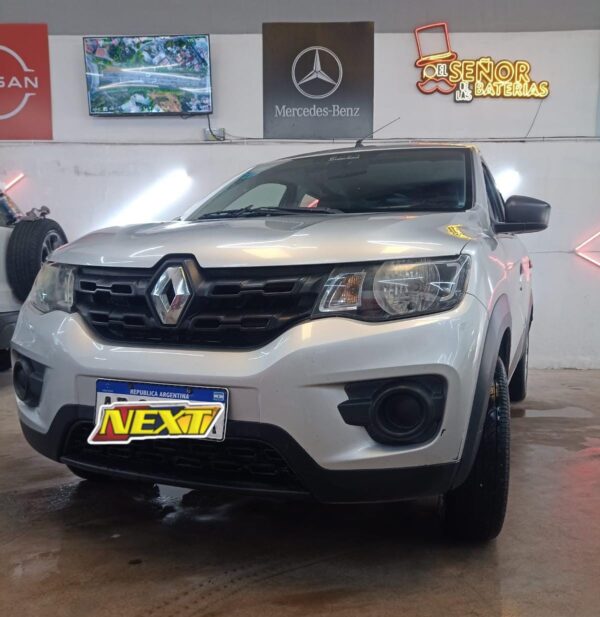 Renault Kwin zen 1.0 - Image 2