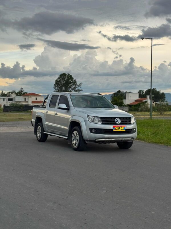 Volkswagen Amarok Trendline AT - Image 3