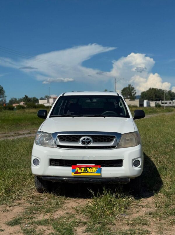 Toyota Hilux 2.4 4×2 DX 2.5 TDI