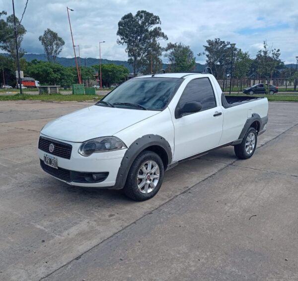 Fiat Strada Trekking 1.4  - Image 2