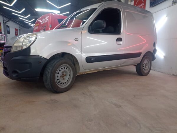 Renault Kangoo Confort - Image 2