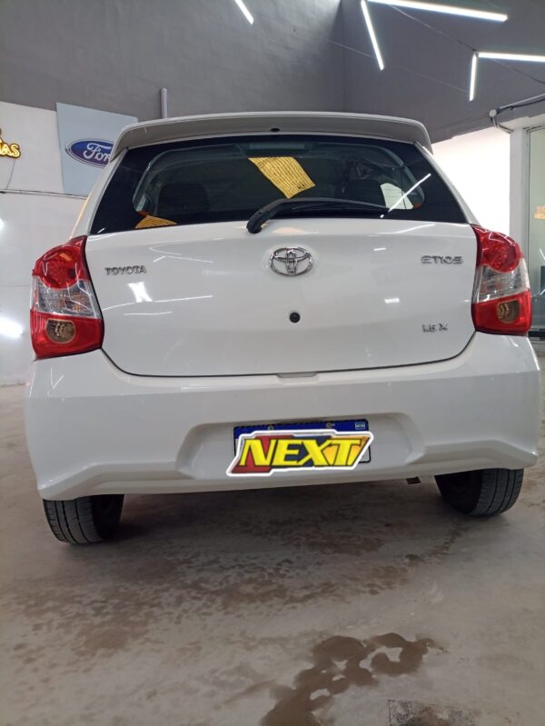 Toyota Etios X - Image 3