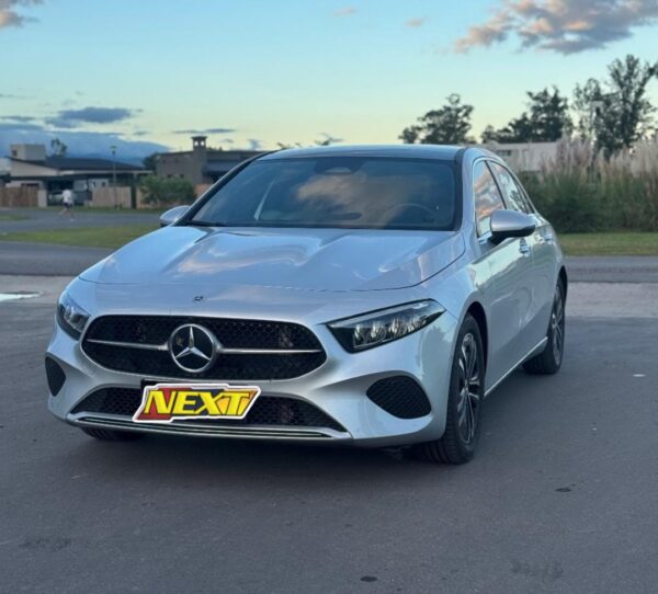 Mercedes Benz Progressive A200 - Image 4