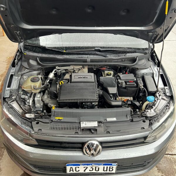 Volkswagen Polo Trendline MSI 1.6 5P - Image 8