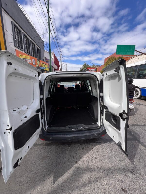 Renault Kangoo 2 Express Confort 5A SCE - Image 4