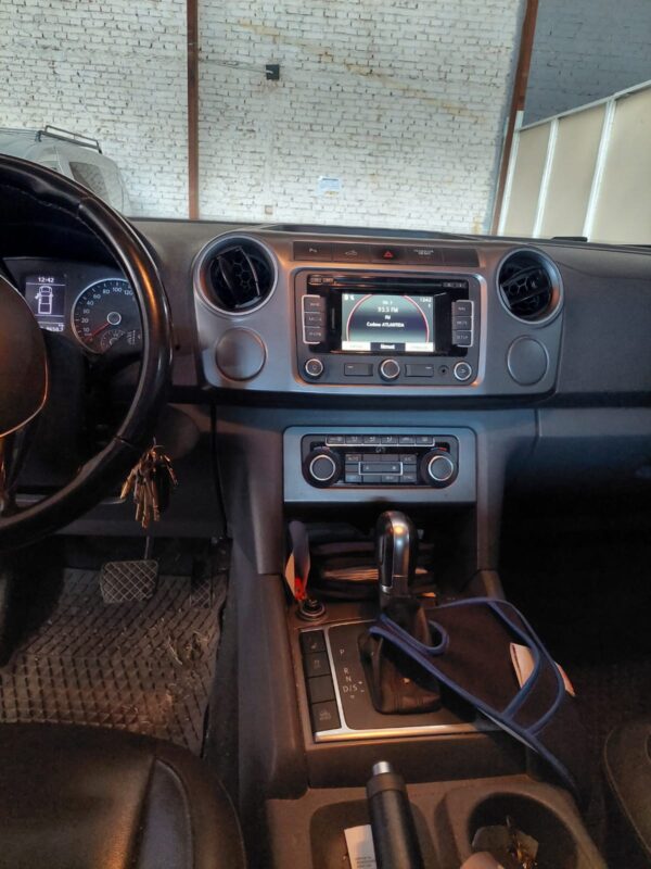 Volkswagen Amarok Highline 4x2 Pack 2.0 At - Image 6
