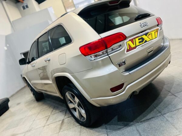 Jeep Grand Cherokee 3.6 V6 - Image 4
