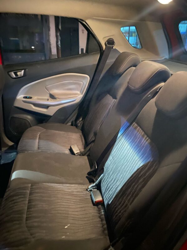 Ford Eco Sport Titanium 1.6L MT N - Image 10