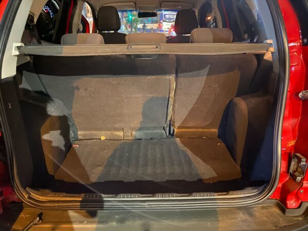 Ford Eco Sport Titanium 1.6L MT N - Image 11