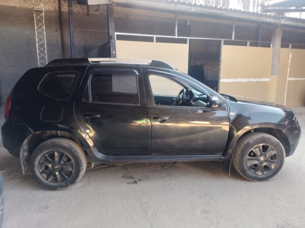 Renault Duster 4x2 Confort 1.6 - Image 5