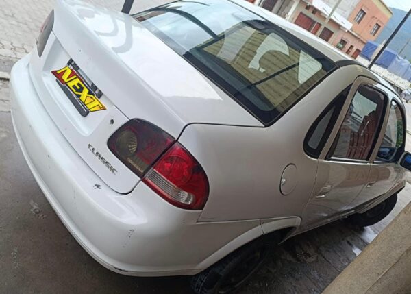 Chevrolet Corsa Classic 4 P LS ABS+AIRBAG 1.4N - Image 3