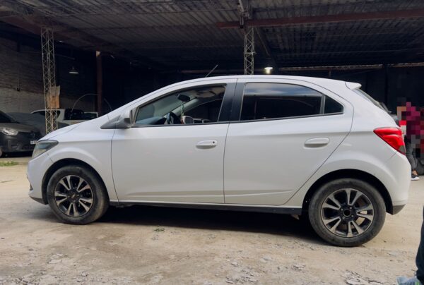 Chevrolet Onix 1.4 LTZ - Image 5