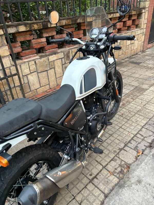 Royal Enfield Himalayan 411 - Image 3