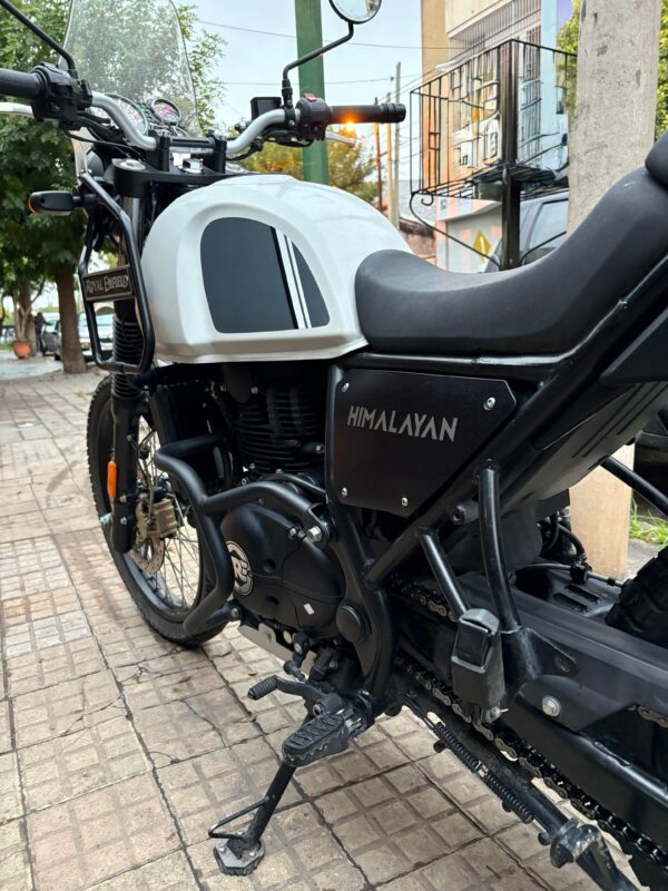 Royal Enfield Himalayan 411 - Image 2
