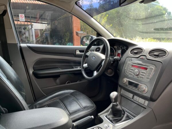 Ford Focus Exe Ghia 1.8L - Image 7