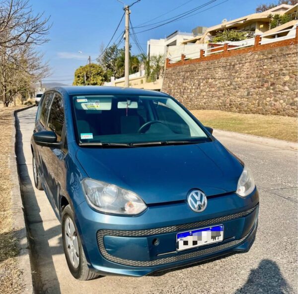 Volkswagen Up! Take AA