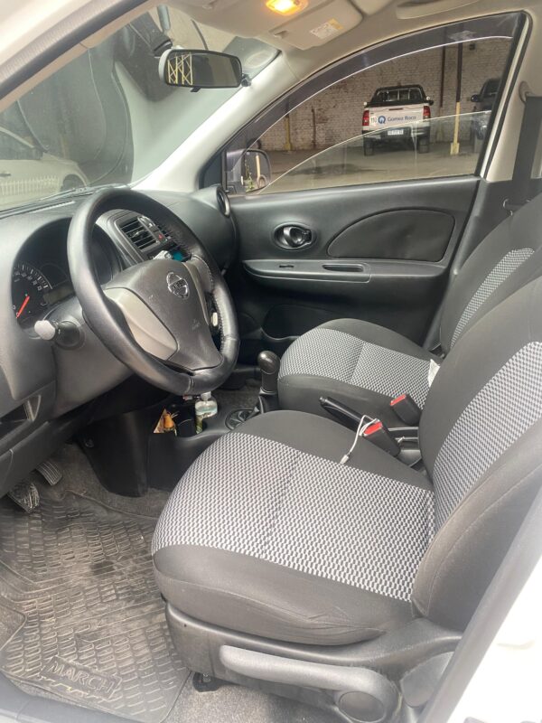 Nissan March Active Pure Drive - Image 7