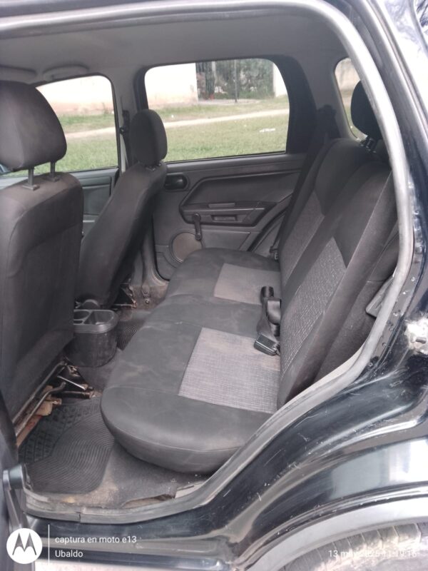 Ford EcoSport 1.6 L 4x2 XL Plus - Image 3