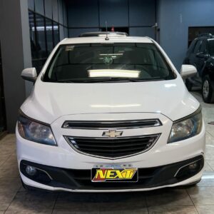Chevrolet Onix 1.4 LTZ –  2013