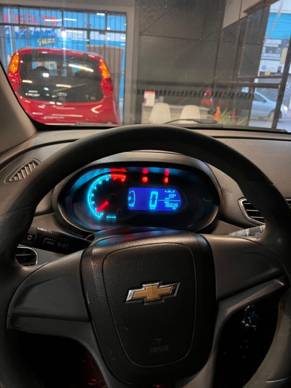 Chevrolet Onix 1.4 LTZ –  2013 - Imagen 7