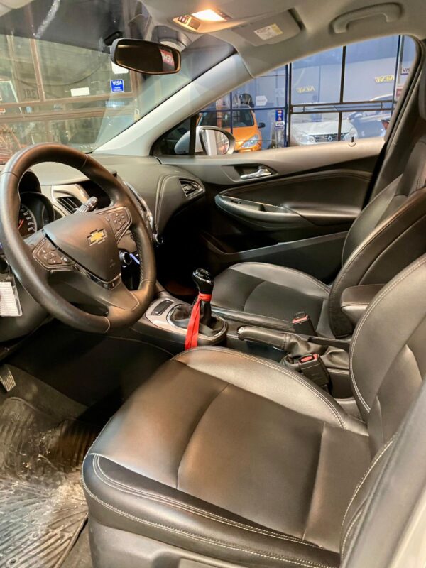 Chevrolet Cruze 1.4 LT – 2020 - Imagen 9