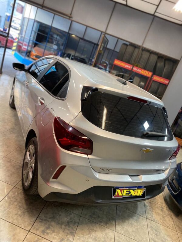 Chevrolet Onix Premier 1.0T – 2021 - Imagen 4