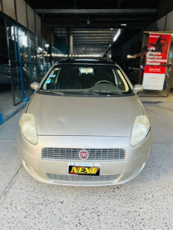 Fiat Punto HLX 1.8 – Año 2010