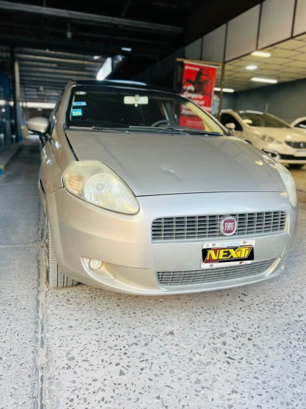 Fiat Punto HLX 1.8 – Año 2010 - Imagen 2