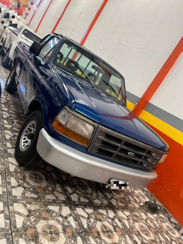 Ford F-100 XL – 1998 - Imagen 2