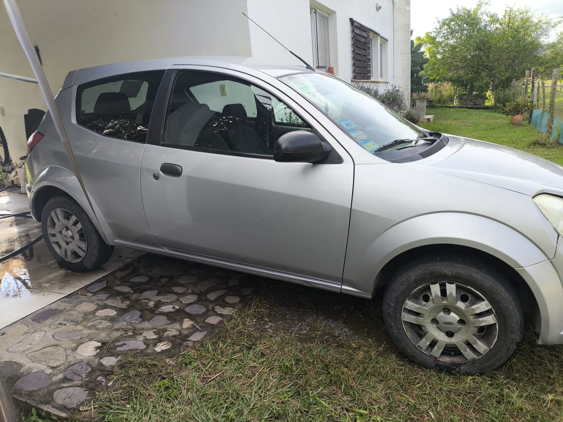 Ford Ka Fly Plus 1.0 – 2009 - Imagen 2
