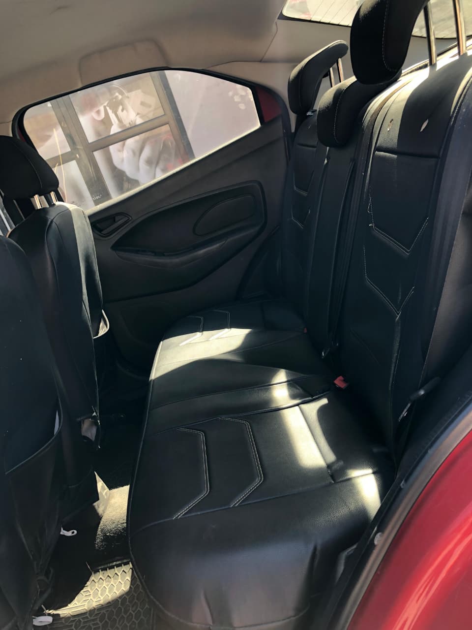 Ford Ka 1.5 SE+ – 2018 - Imagen 9