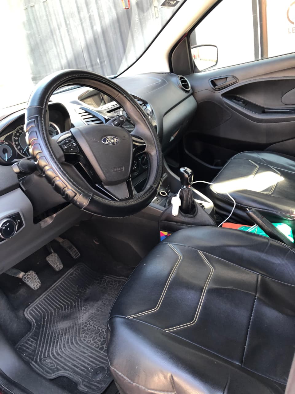 Ford Ka 1.5 SE+ – 2018 - Imagen 8