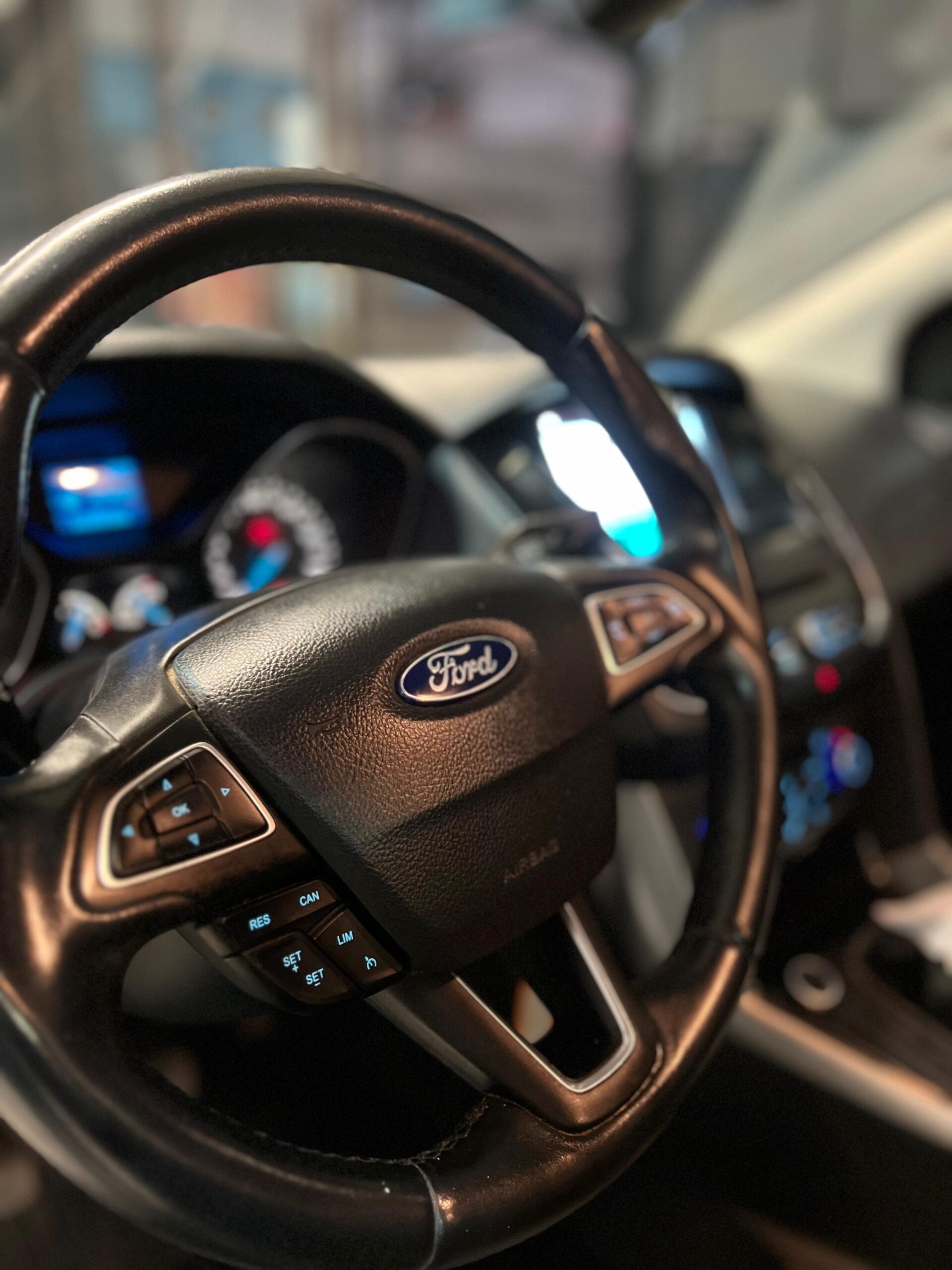 Ford Focus 4P SE 2.0 – 2018 - Imagen 6