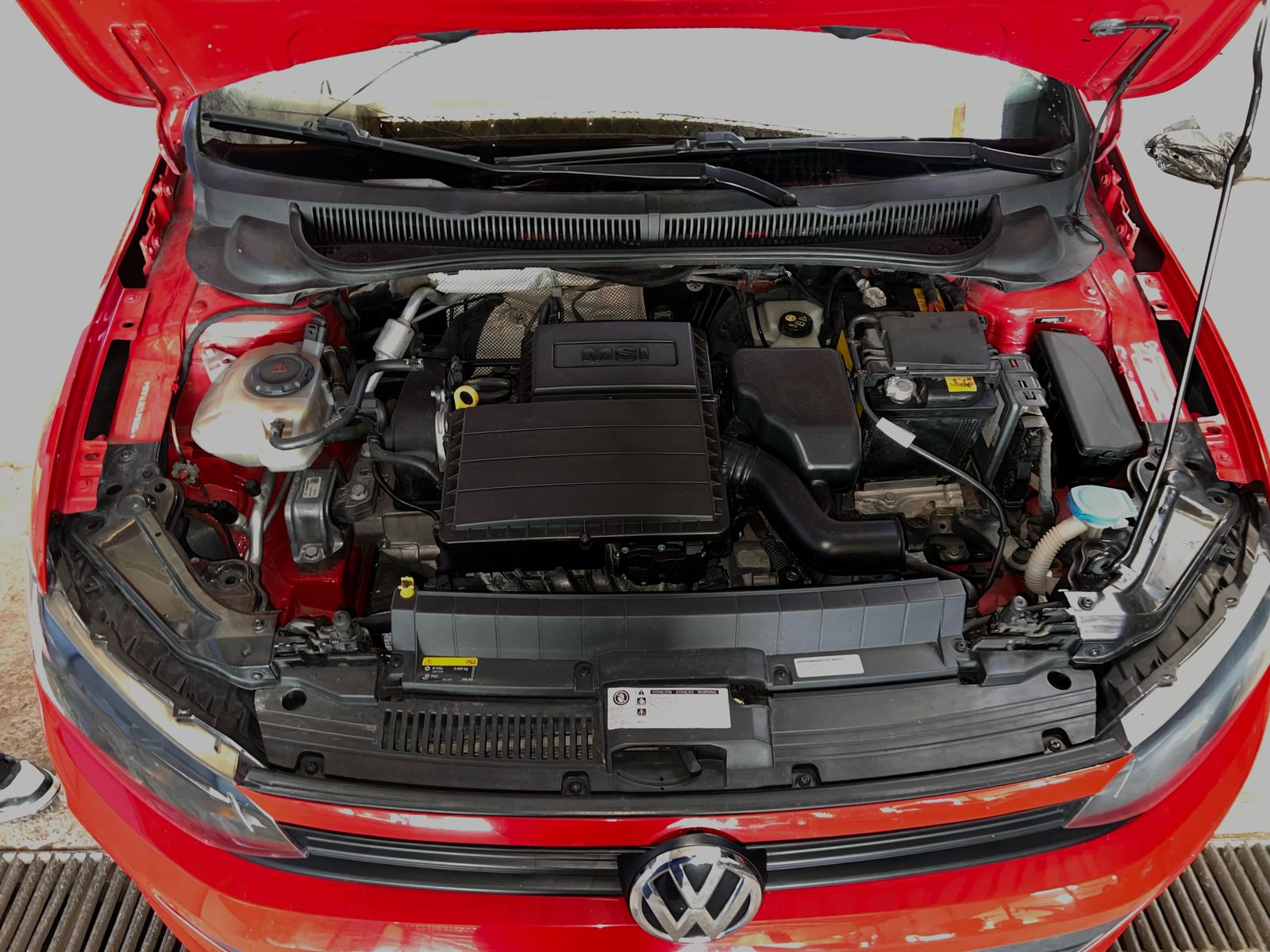 Volkswagen Polo Trendline 1.6 MSI – 2019 - Imagen 15