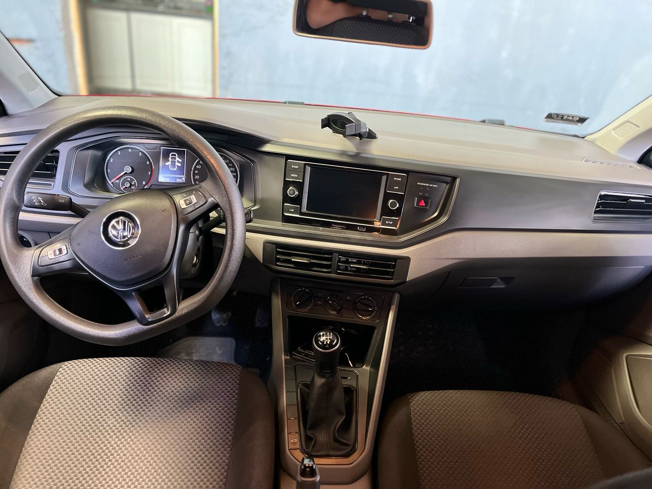 Volkswagen Polo Trendline 1.6 MSI – 2019 - Imagen 12